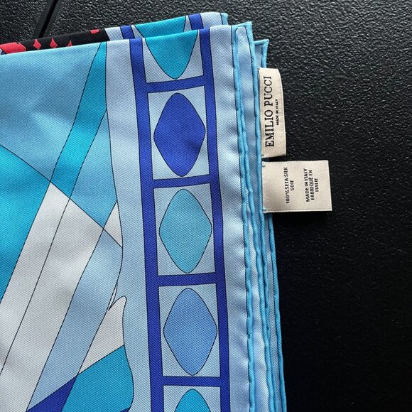 ❌SOLD❌Emilio Pucci Silk Scarf Large Square Blue Red Print Design - Picture 6 of 7